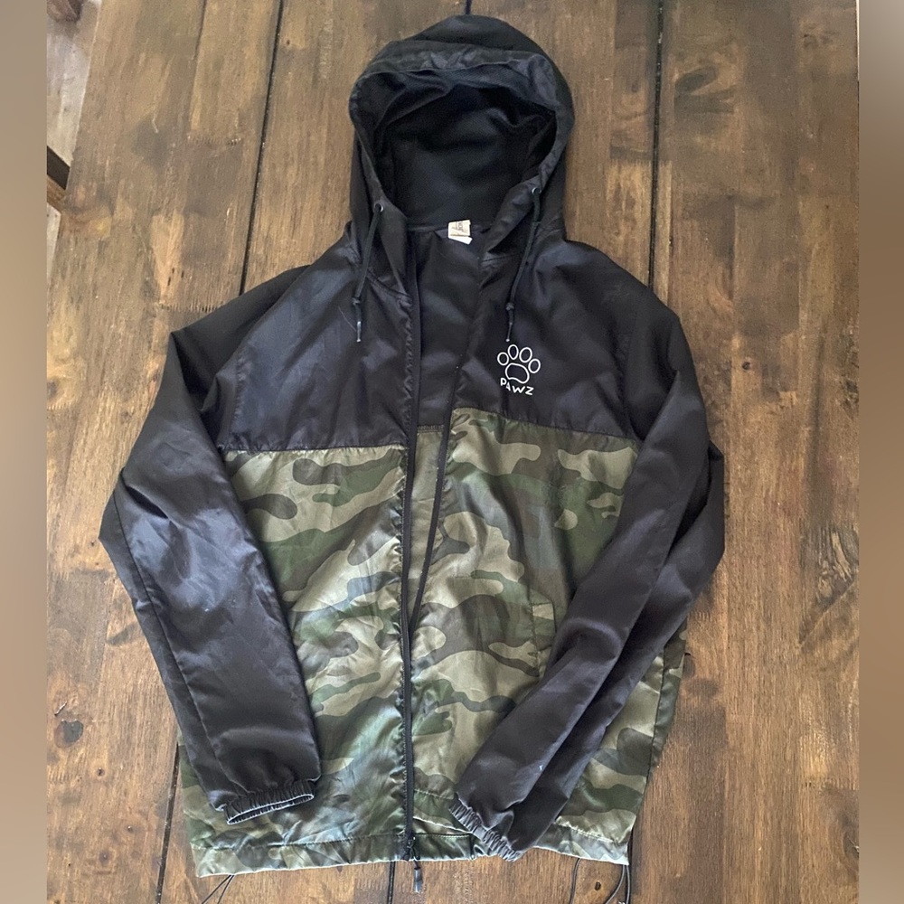 PAWZ windbreaker